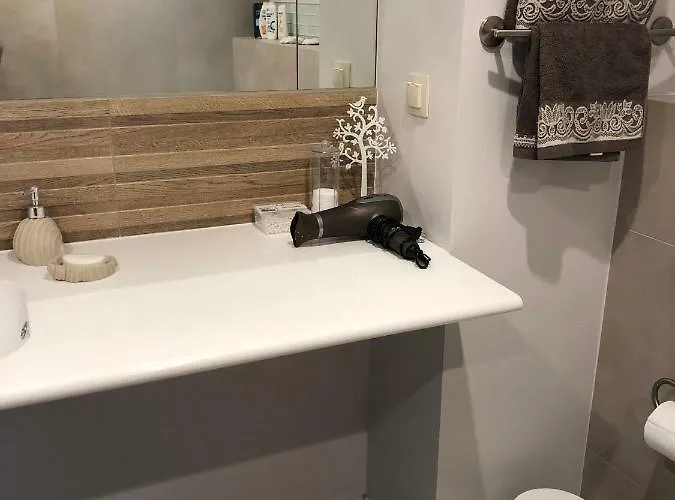 Joe - With Sauna In The Center