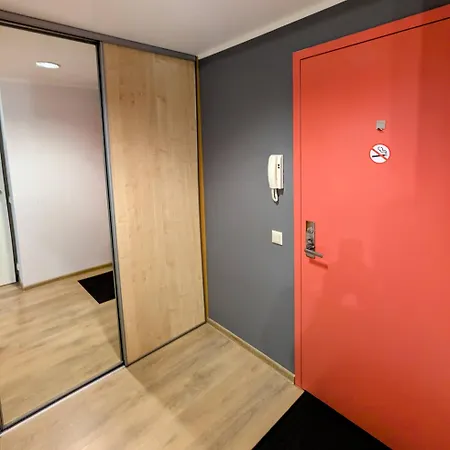 Daire Joe - With Sauna In The Center